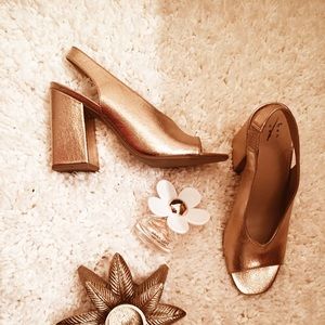 Brand New(never been worn) Gold, Andeawy heels.